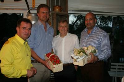 1. Kremmener Spargelgesprch mit E. Diepgen, Regierender Brgermeister a.D. in Kremmen am 22.05.2014 - 