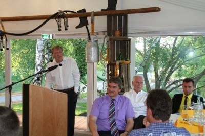 1. Kremmener Spargelgesprch mit E. Diepgen, Regierender Brgermeister a.D. in Kremmen am 22.05.2014 - 