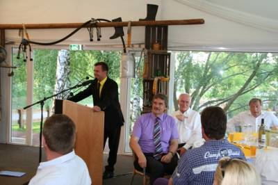1. Kremmener Spargelgesprch mit E. Diepgen, Regierender Brgermeister a.D. in Kremmen am 22.05.2014 - 